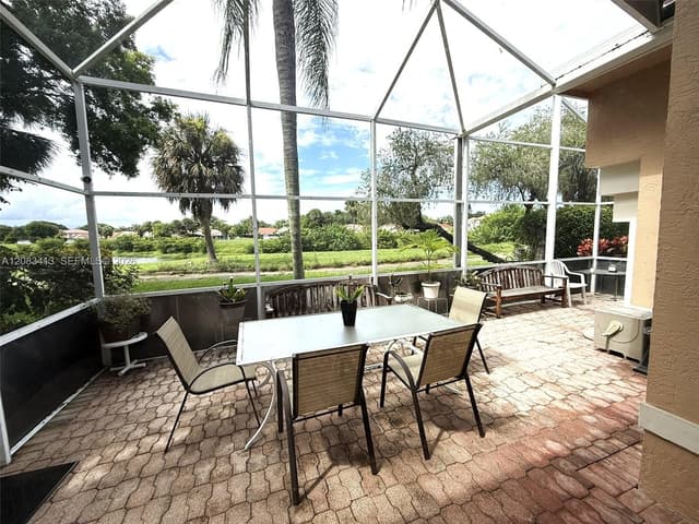 7705 Highlands Cir, Margate FL 33063 - Margate, FL - Photo 5