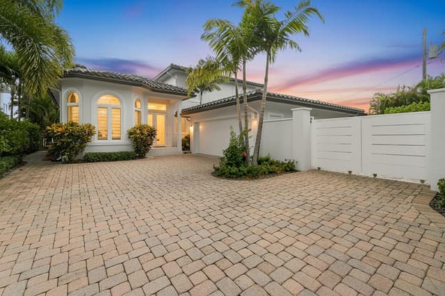 3 Lakeside Palms Court, FL 33460 - Photo 5