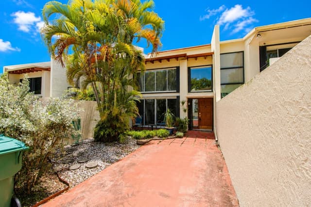 7865 SW 106th Ave, Miami FL 33173 - Miami, FL - Photo 2