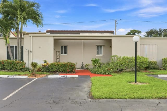 2538 Boundbrook Drive S # 137, West Palm Beach FL 33406 - West Palm Beach, FL - Photo 3