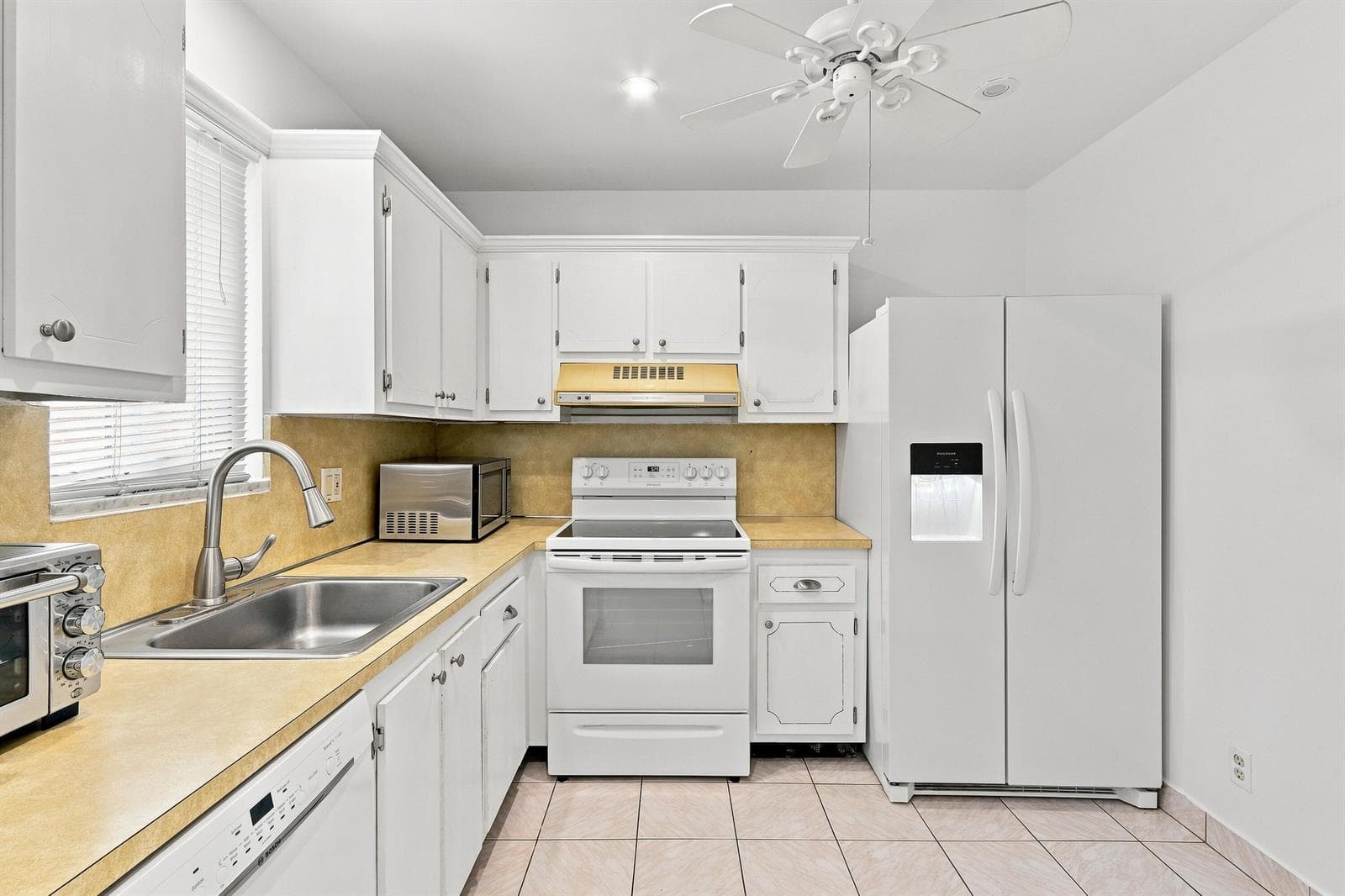 2538 Boundbrook Drive S # 137, West Palm Beach FL 33406 - West Palm Beach, FL - Photo 1