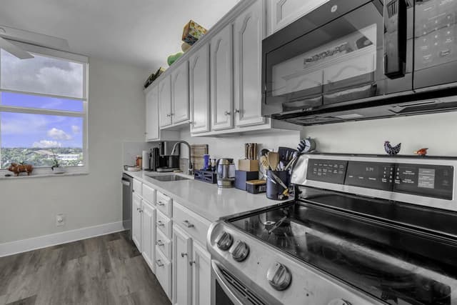 2639 N RIVERSIDE Drive # 505, Pompano Beach FL 33062 - Pompano Beach, FL - Photo 7