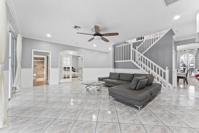 16363 SEGOVIA Circle S, Pembroke Pines FL 33331 - Pembroke Pines, FL - Photo 7