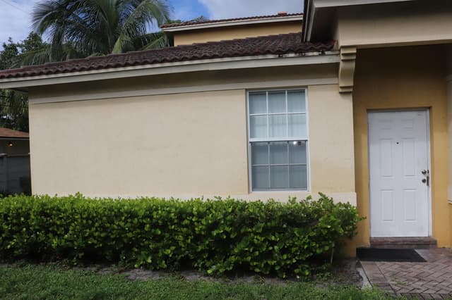 613 NW 21ST Avenue, Pompano Beach FL 33069 - Pompano Beach, FL - Photo 3
