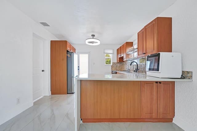 2220 HOPE Street, Hollywood FL 33020 - Hollywood, FL - Photo 4