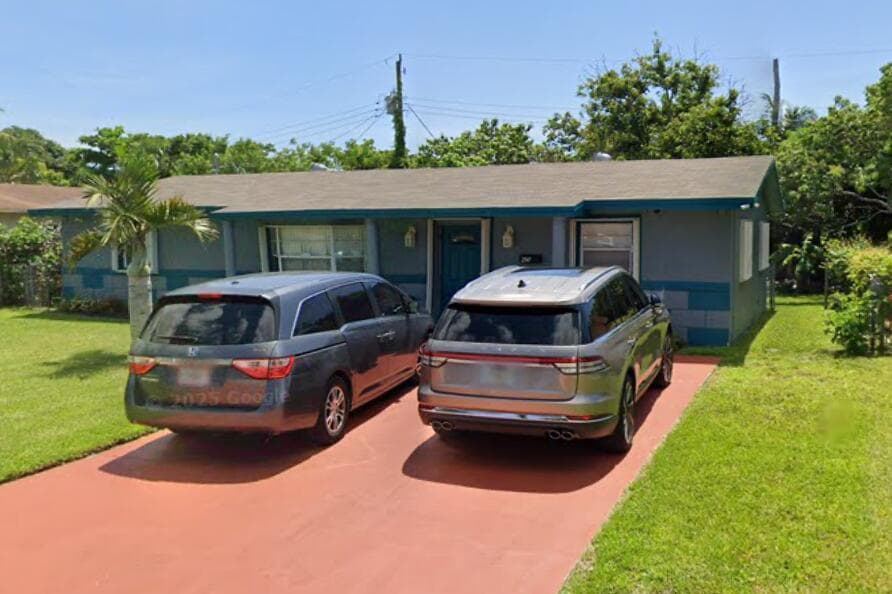 650 SW 28TH Way, Fort Lauderdale FL 33312 - Fort Lauderdale, FL - Photo 1
