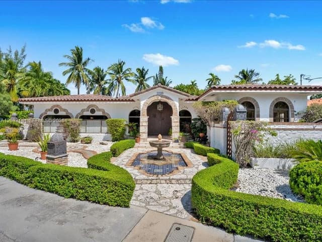 1150 N Biscayne Point Rd, Miami Beach FL 33141 - Miami Beach, FL - Photo 7