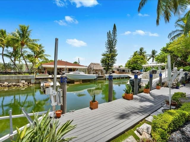 1150 N Biscayne Point Rd, Miami Beach FL 33141 - Miami Beach, FL - Photo 3