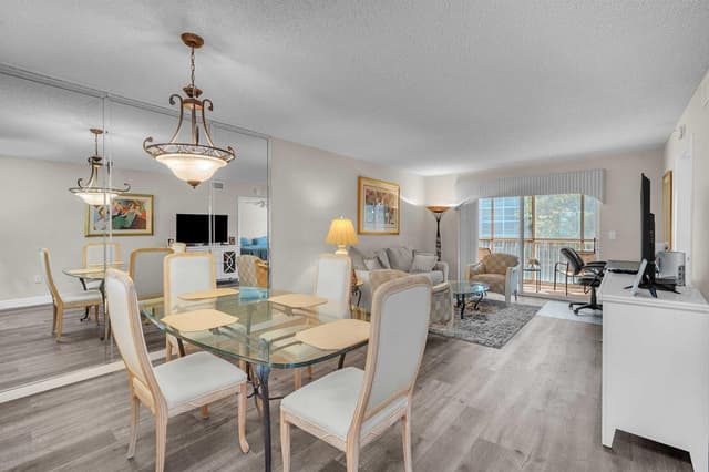 9560 Weldon Circle # J210, Tamarac FL 33321 - Tamarac, FL - Photo 7
