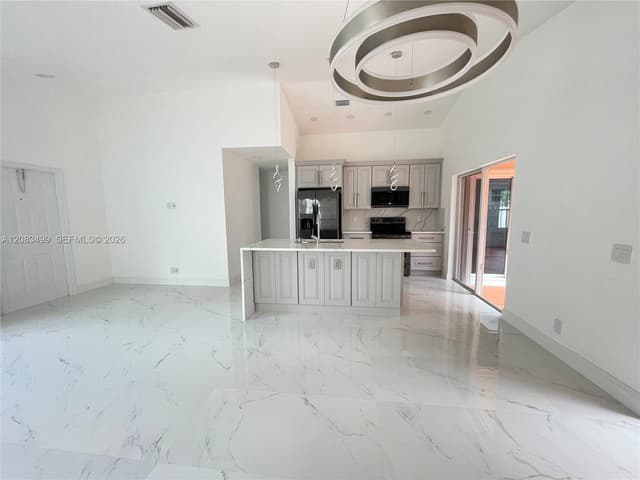 816 Sand Creek Cir, Weston FL 33327 - Weston, FL - Photo 3
