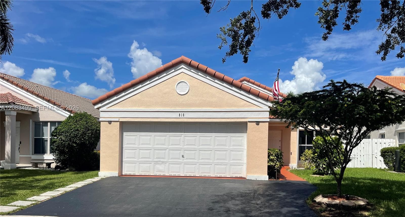 816 Sand Creek Cir, Weston FL 33327 - Weston, FL - Photo 1