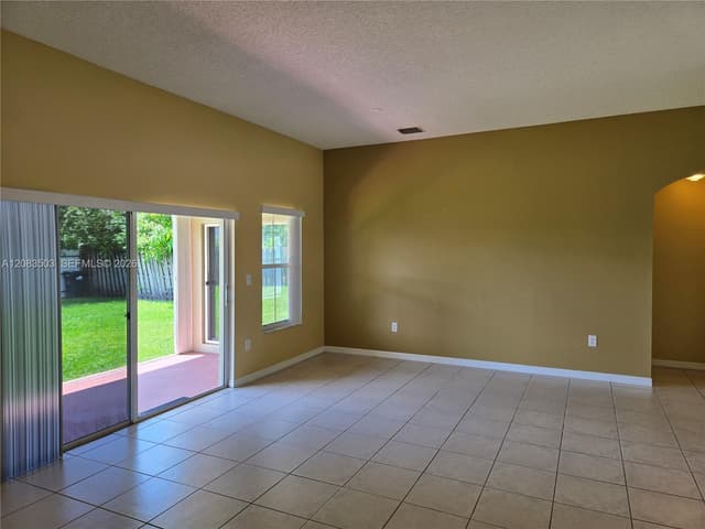 14246 SW 162nd St, Miami FL 33177 - Miami, FL - Photo 6