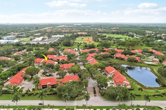 13 LEXINGTON Lane E # G, Palm Beach Gardens FL 33418 - Palm Beach Gardens, FL - Photo 4