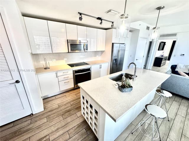 999 SW 1st Ave # 2303, Miami FL 33130 - Miami, FL - Photo 6