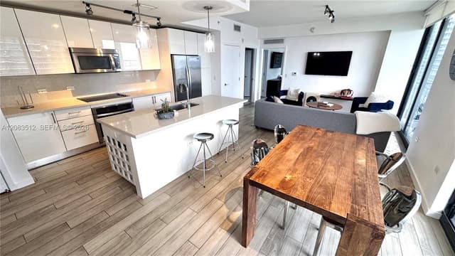 999 SW 1st Ave # 2303, Miami FL 33130 - Miami, FL - Photo 4