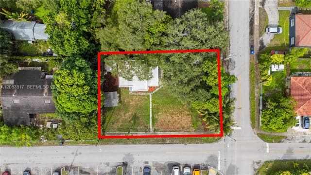 16860 NE 3rd Ct, North Miami Beach FL 33162 - North Miami Beach, FL - Photo 3
