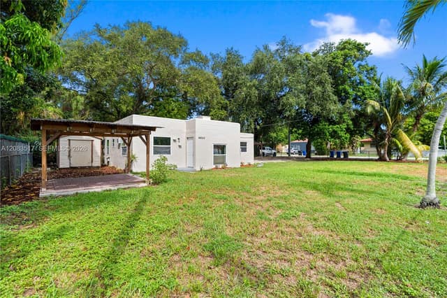 16860 NE 3rd Ct, North Miami Beach FL 33162 - North Miami Beach, FL - Photo 4