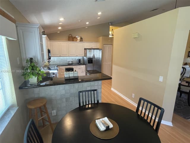 412 Cameron Dr, Weston FL 33326 - Weston, FL - Photo 6