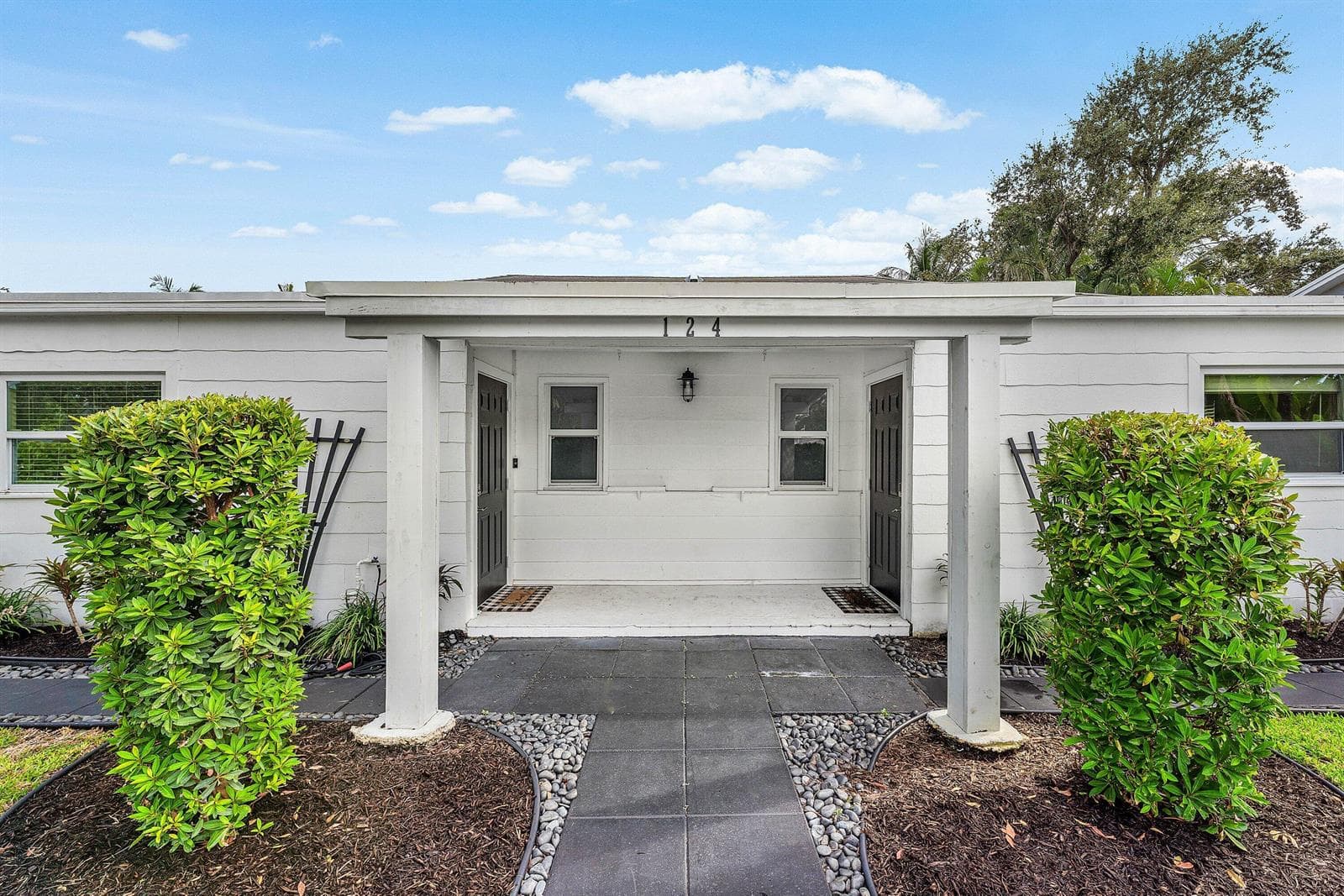 124 MAYFIELD Road, Lantana FL 33462 - Lantana, FL - Photo 1
