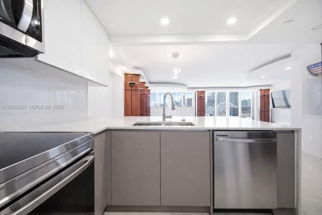 1717 N Bayshore Dr # 3354, Miami FL 33132 - Miami, FL - Photo 4