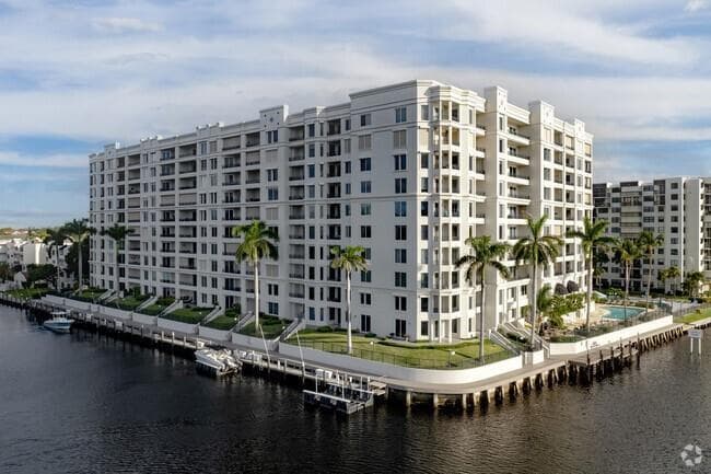 2880 NE 14th Street Causeway # 413, Pompano Beach FL 33062