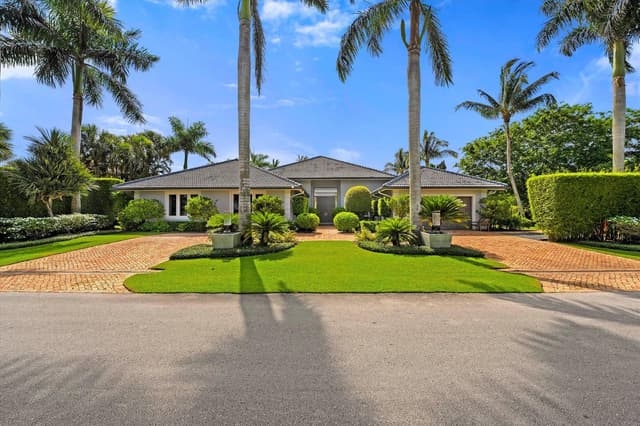 2440 Golf Brook Drive, Wellington FL 33414 - Wellington, FL - Photo 2