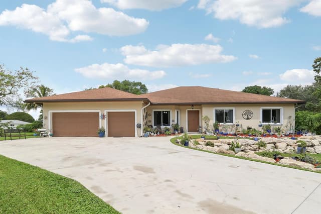 20231 SW 49TH Court, Southwest Ranches FL 33332 - Southwest Ranches, FL - Photo 5