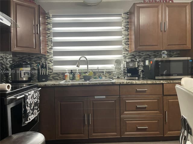 19800 SW 180th Ave unit 132 # 132, Miami FL 33187 - Miami, FL - Photo 6
