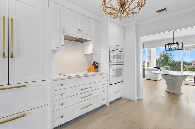 44 COCOANUT Row # 526B, Palm Beach FL 33480 - Palm Beach, FL - Photo 5