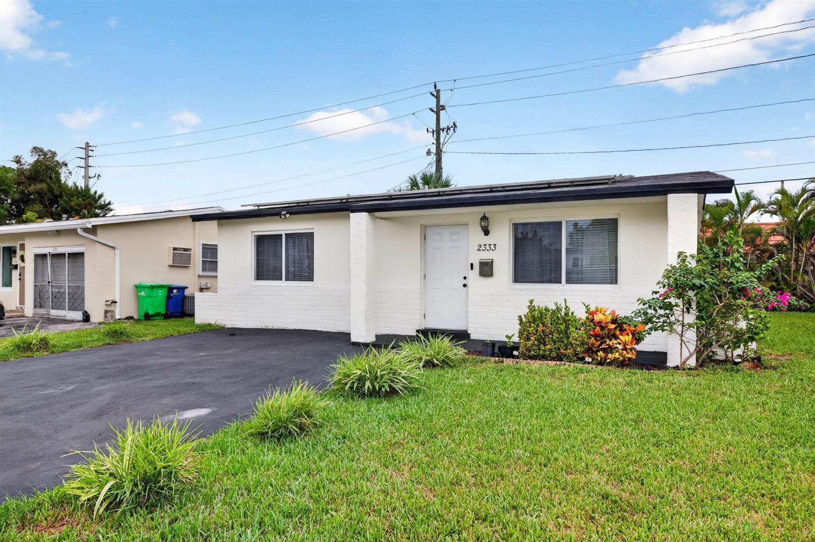 2333 NW 82ND Way NW, Sunrise FL 33322 - Sunrise, FL - Photo 1