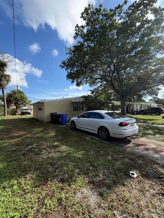 2501 SW 3RD Street, Fort Lauderdale FL 33312 - Fort Lauderdale, FL - Photo 2