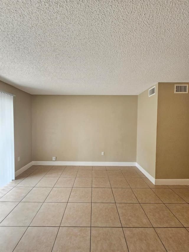 4324 NW 9TH Avenue # 1C, Deerfield Beach FL 33064 - Deerfield Beach, FL - Photo 3