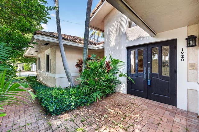 1920 E Terra Mar Drive, Lauderdale By The Sea FL 33062 - Lauderdale By The Sea, FL - Photo 6