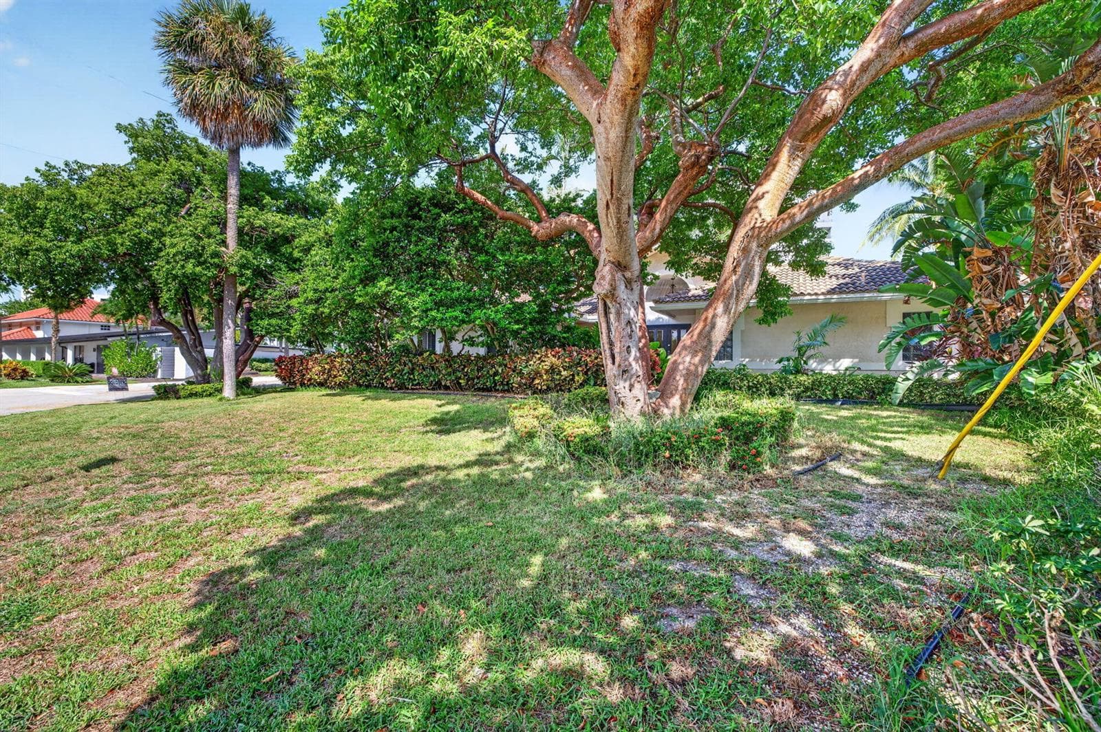 1920 E Terra Mar Drive, Lauderdale By The Sea FL 33062