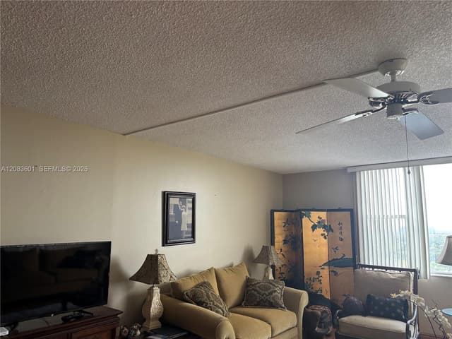 3800 Hillcrest Dr # 1011, Hollywood FL 33021 - Hollywood, FL - Photo 6