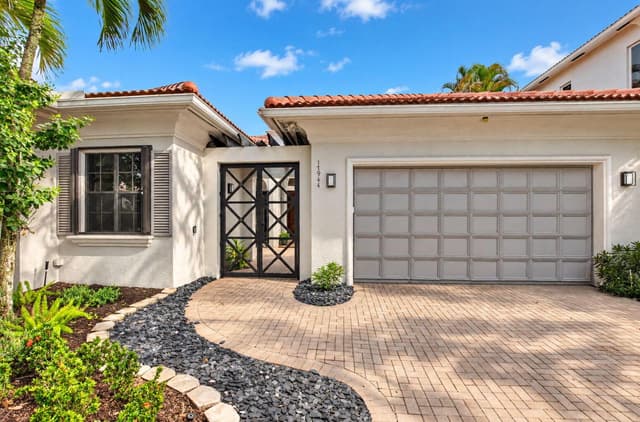 17944 Villa Club Way, Boca Raton FL 33496 - Boca Raton, FL - Photo 5