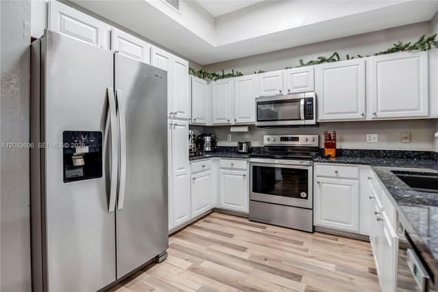 7401 Palomino Dr # 1, Davie FL 33024 - Davie, FL - Photo 6