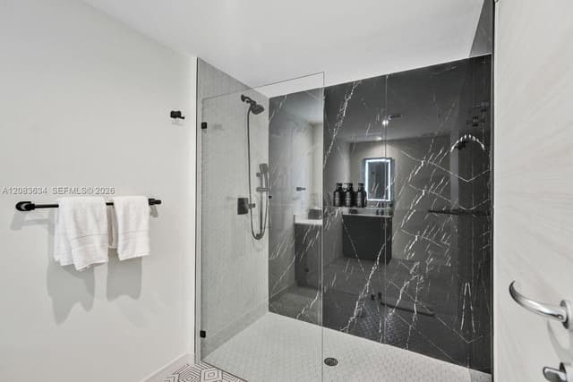 4220 LAGUNA ST # 403, Coral Gables FL 33146 - Coral Gables, FL - Photo 5