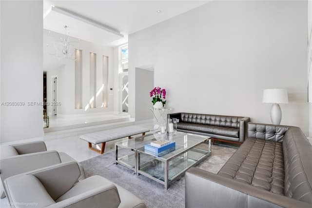 137 W Shore Dr, Miami FL 33133 - Miami, FL - Photo 7