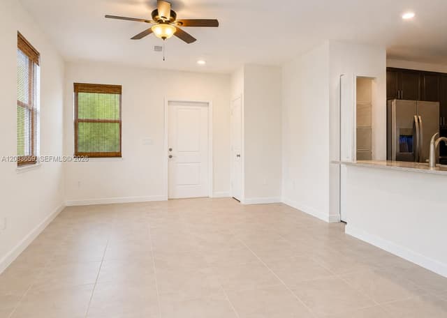 1100 SE 26th Ter, Homestead FL 33035 - Homestead, FL - Photo 6