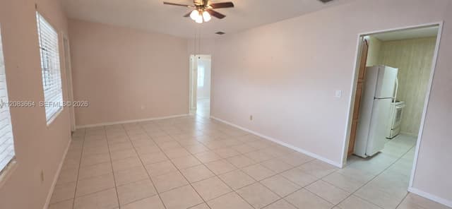 126 W 35th St, Hialeah FL 33012 - Hialeah, FL - Photo 4