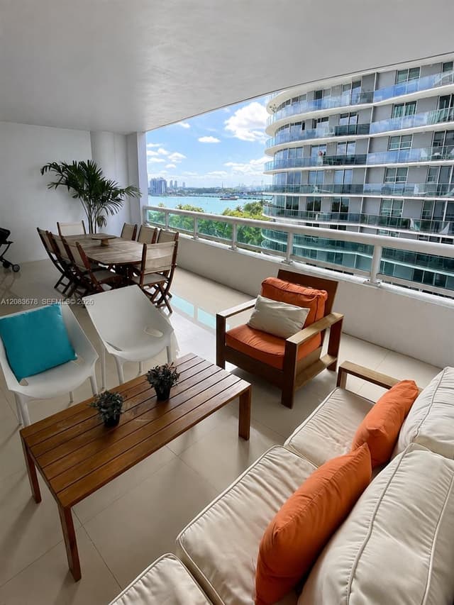 1800 N Bayshore Dr # 612, Miami FL 33132 - Miami, FL - Photo 2