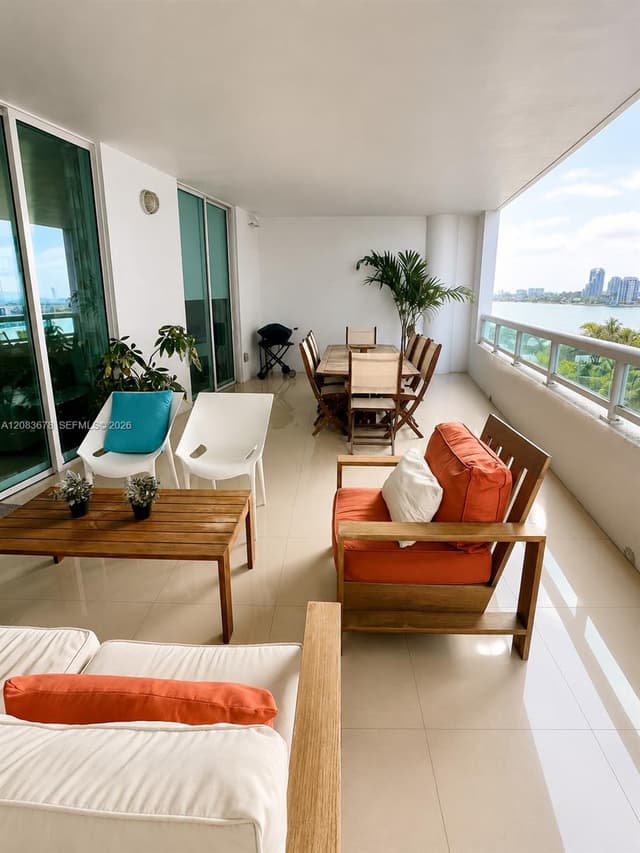 1800 N Bayshore Dr # 612, Miami FL 33132 - Miami, FL - Photo 4