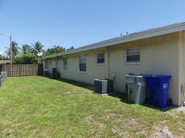 131 SW 15TH Street # 3, Pompano Beach FL 33060 - Pompano Beach, FL - Photo 5