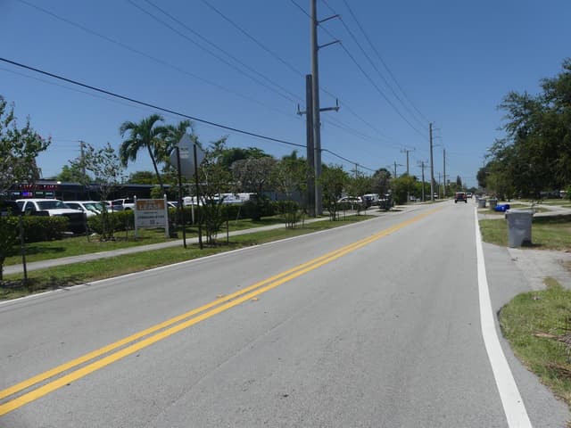 131 SW 15TH Street # 3, Pompano Beach FL 33060 - Pompano Beach, FL - Photo 4