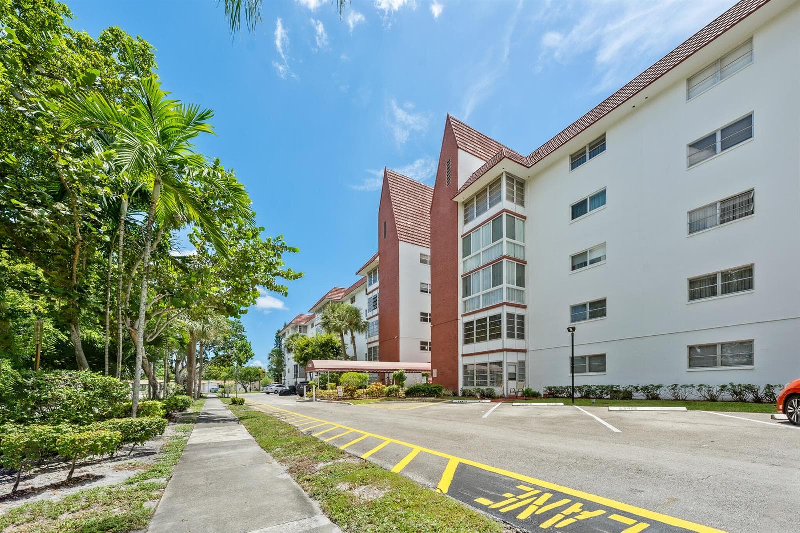 4750 NW 22ND Court # 408, Lauderhill FL 33313