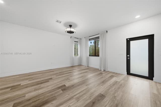 4519 NW 84th Ave, Doral FL 33166 - Doral, FL - Photo 6