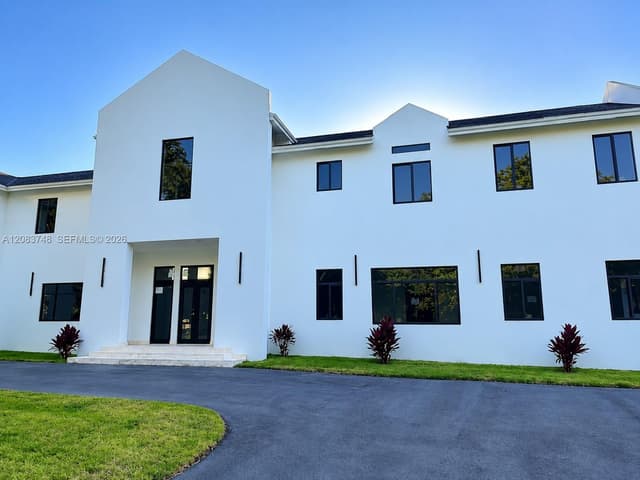 5455 SW 60th Ct, Miami FL 33155 - Miami, FL - Photo 2
