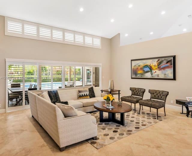 1165 Manor Ct, Weston FL 33326 - Weston, FL - Photo 7