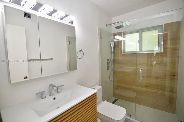 65 W Washington Ave # 26, Miami Beach FL 33139 - Miami Beach, FL - Photo 6